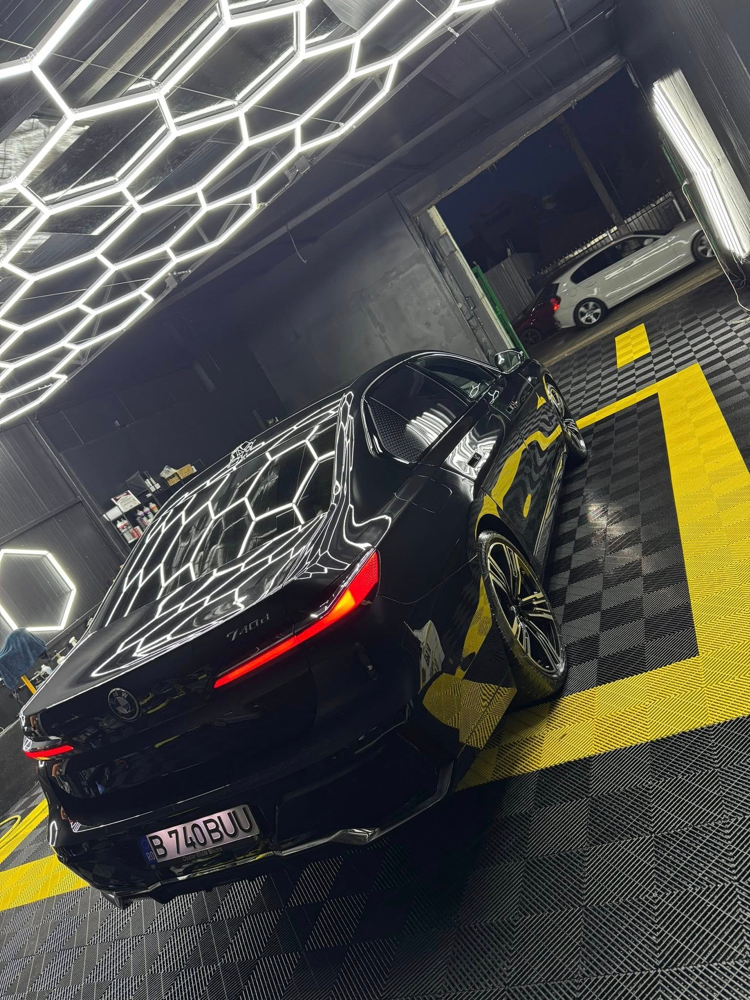 Detailing Polish Bmw