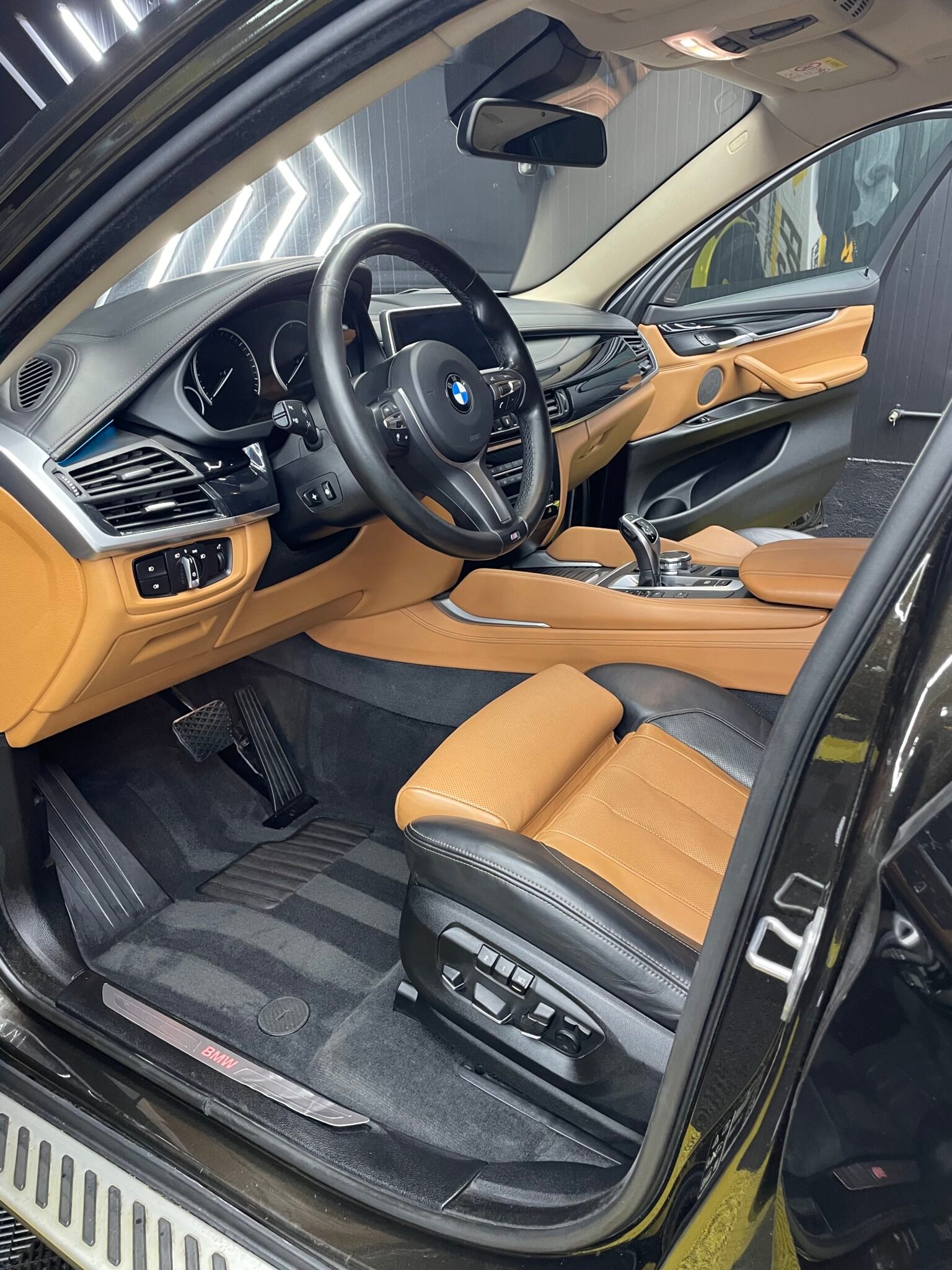 Bmw - Detailing Interior